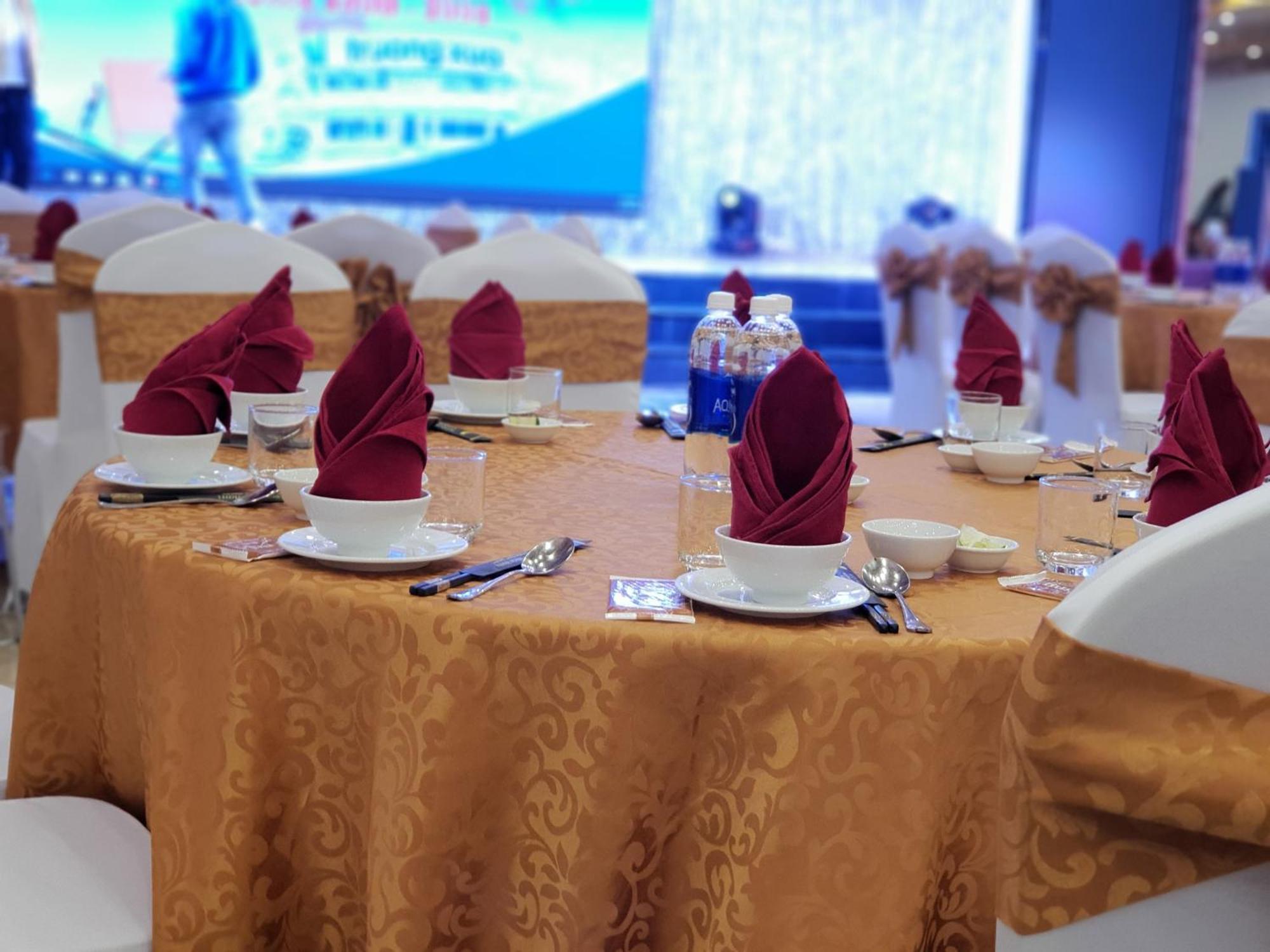 Phu Cuong Beach Hotel Ðồng Hới Luaran gambar